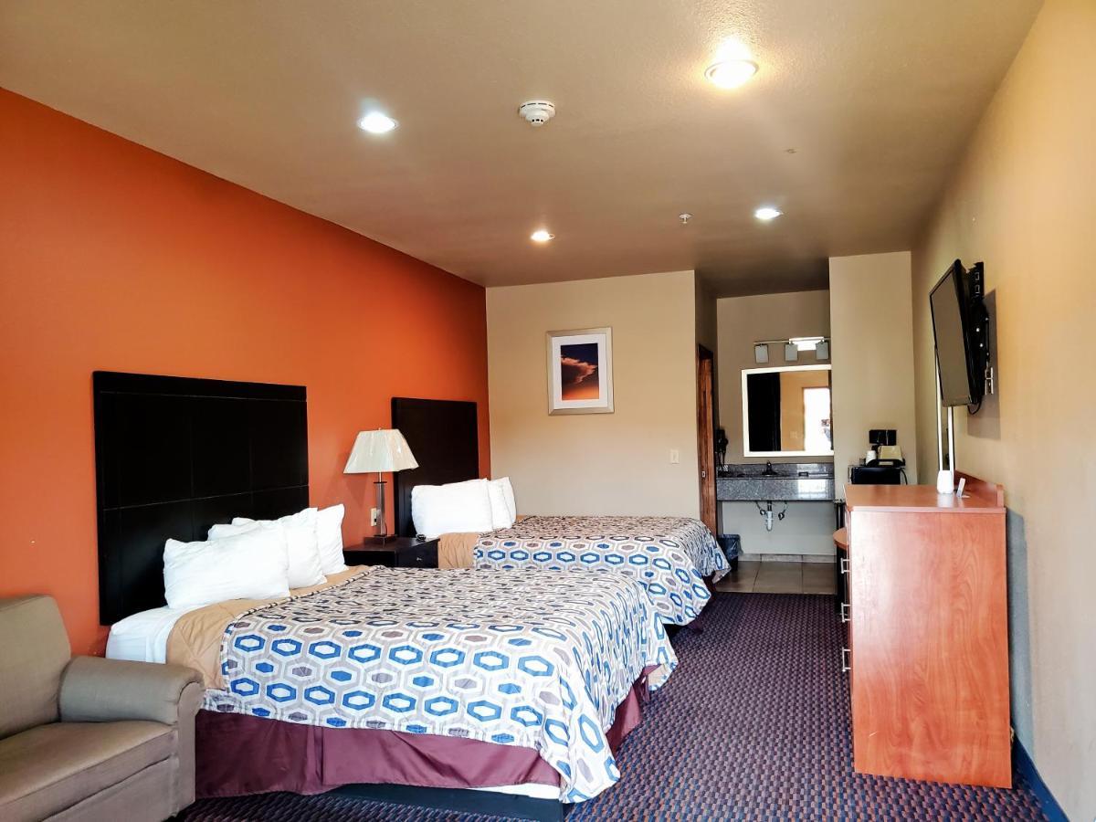 Atria Inn & Suites By Oyo, Jourdanton, Tx 외부 사진