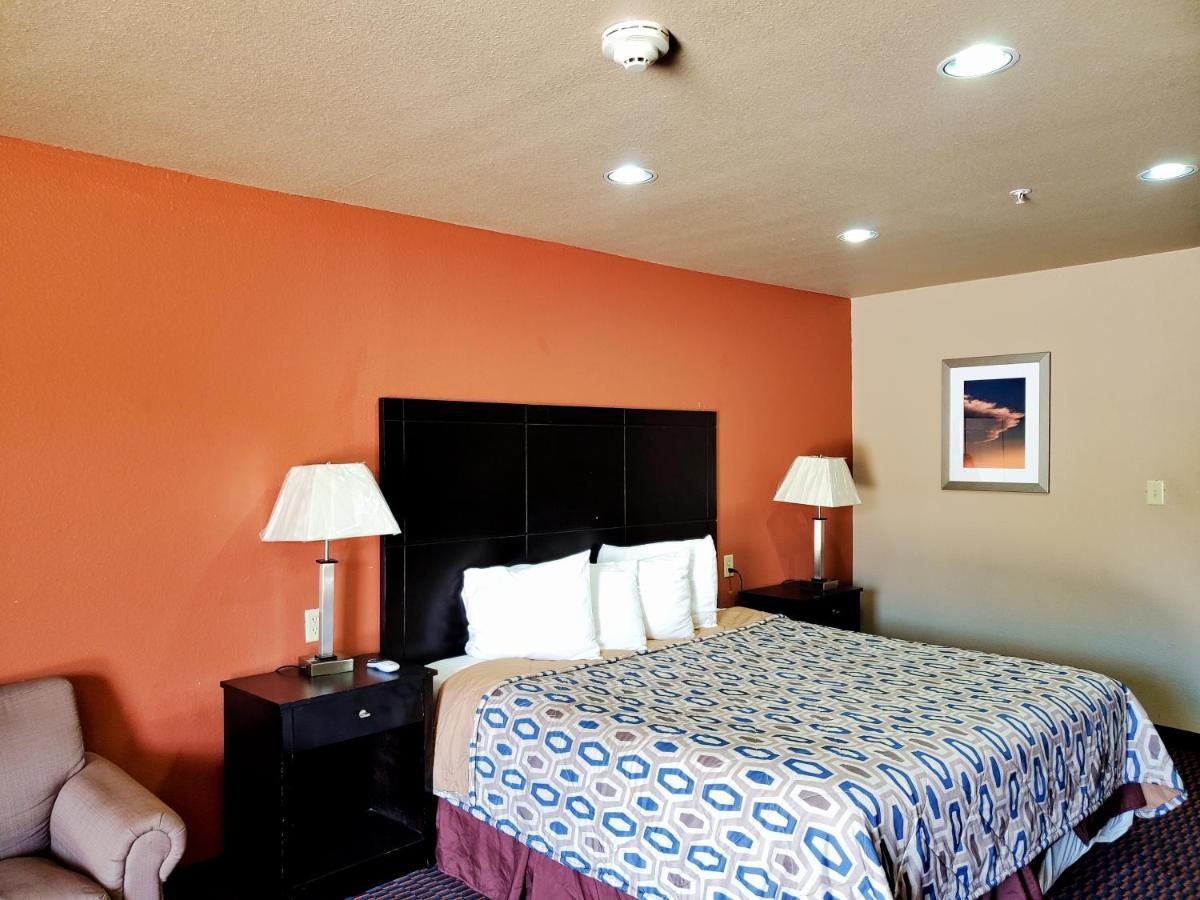Atria Inn & Suites By Oyo, Jourdanton, Tx 외부 사진